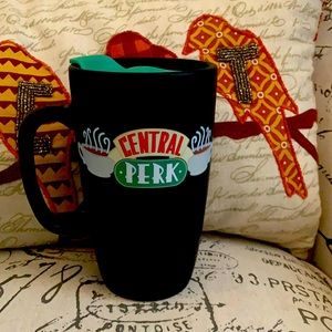 F.R.I.E.N.D.S. Central Perk travel coffee mug
